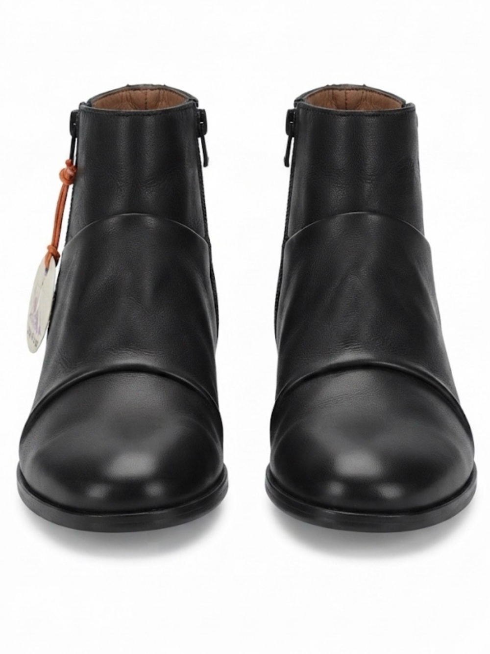 NWT Shoe the Bear Chelsea Boots Black Size 7.5